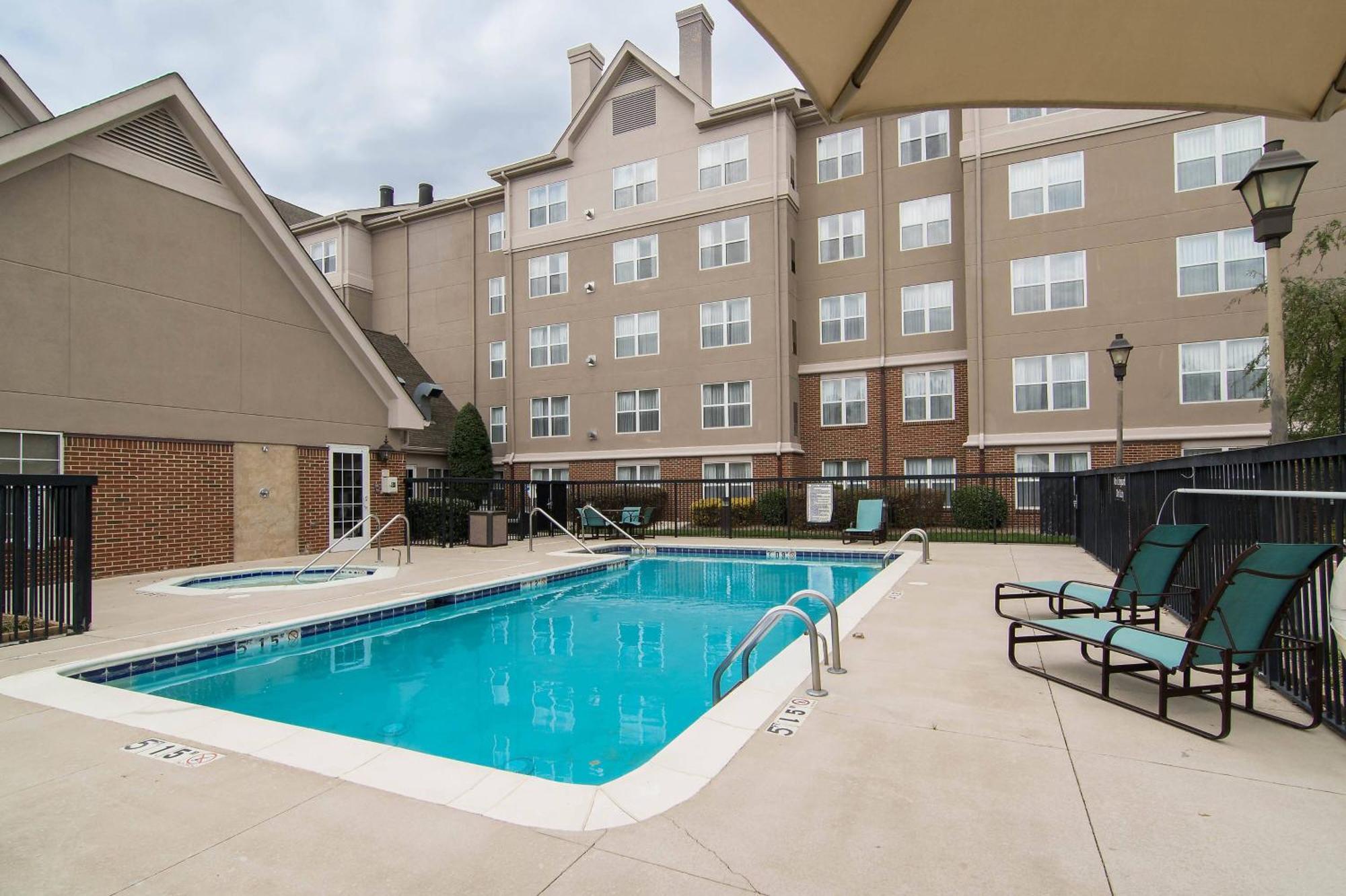 Residence Inn By Marriott Charlotte Piper Glen Екстериор снимка